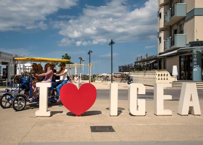 Azzurro Igea Marina Hotel